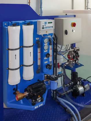 Skid osmosis 240L per hour
